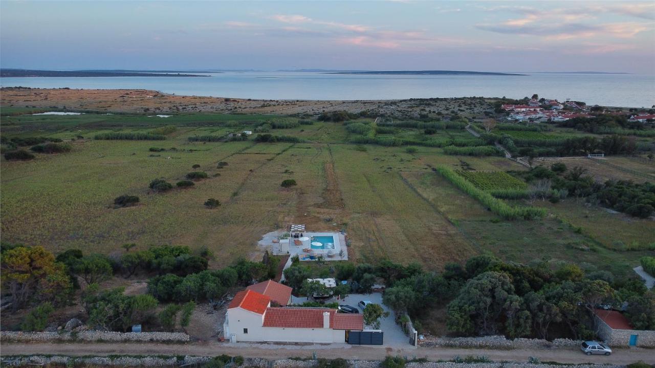 Villa Slatina Near Zrce Beach Novalja Exterior foto